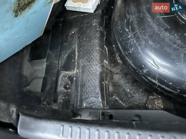 Черный Мицубиси Лансер, объемом двигателя 2 л и пробегом 142 тыс. км за 9500 $, фото 40 на Automoto.ua