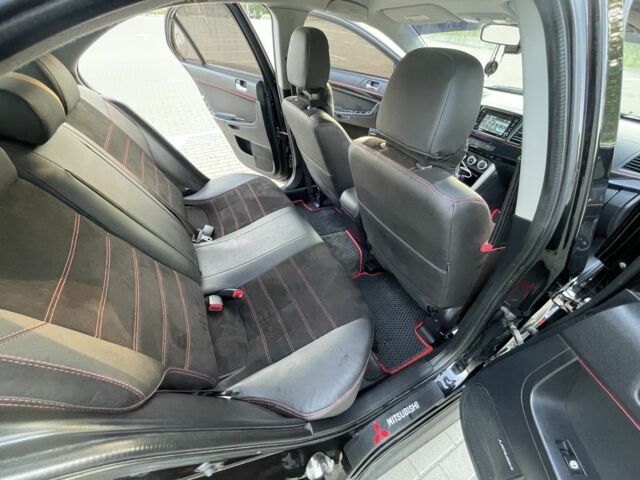 Черный Мицубиси Лансер, объемом двигателя 2.4 л и пробегом 140 тыс. км за 10800 $, фото 18 на Automoto.ua