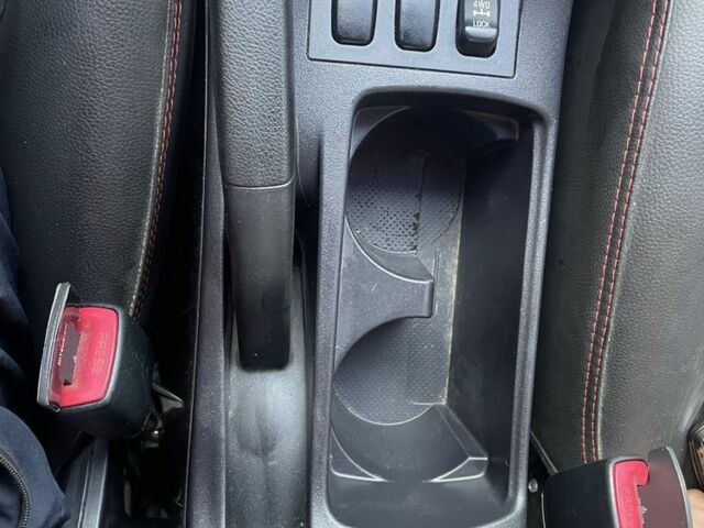 Черный Мицубиси Лансер, объемом двигателя 2.4 л и пробегом 140 тыс. км за 10800 $, фото 15 на Automoto.ua