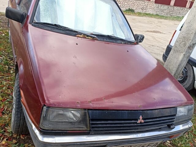 Мицубиси Лансер 1986 в Тернополе на Automoto.ua Черный Мицубиси Лансер, объемом двигателя 1.8 л и пробегом 444 тыс. км за 699 $, фото 1 на Automoto.ua