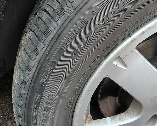 Черный Мицубиси Лансер, объемом двигателя 1.6 л и пробегом 280 тыс. км за 4500 $, фото 19 на Automoto.ua