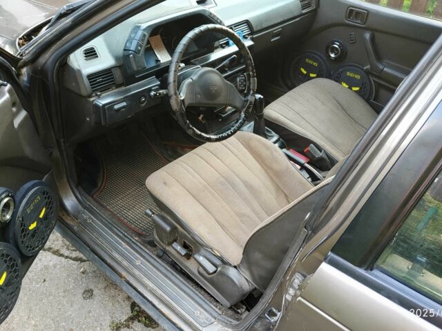 Коричневий Міцубісі Lancer, об'ємом двигуна 1.5 л та пробігом 608 тис. км за 900 $, фото 6 на Automoto.ua