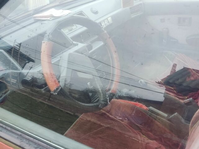 Мицубиси Лансер 1986 в Лубнах на Automoto.ua Красный Мицубиси Лансер, объемом двигателя 0 л и пробегом 460 тыс. км за 286 $, фото 12 на Automoto.ua