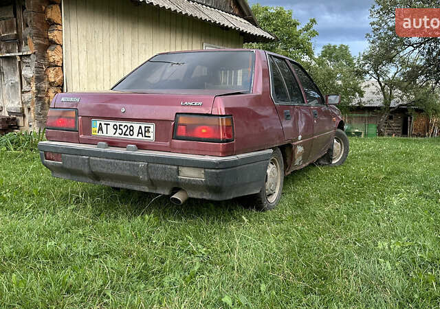 Червоний Міцубісі Lancer, об'ємом двигуна 1.5 л та пробігом 326 тис. км за 800 $, фото 3 на Automoto.ua