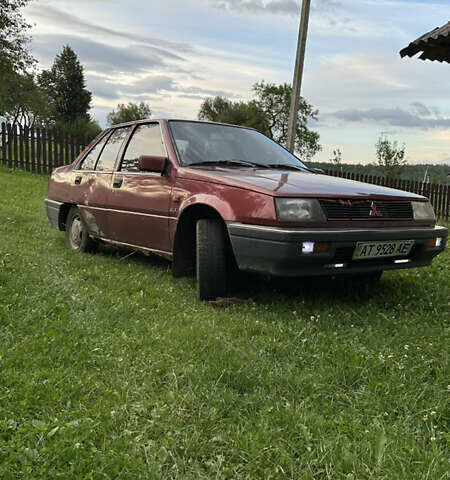 Червоний Міцубісі Lancer, об'ємом двигуна 1.5 л та пробігом 326 тис. км за 800 $, фото 1 на Automoto.ua
