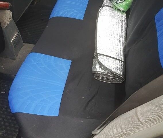 Красный Мицубиси Лансер, объемом двигателя 1.6 л и пробегом 362 тыс. км за 1700 $, фото 7 на Automoto.ua