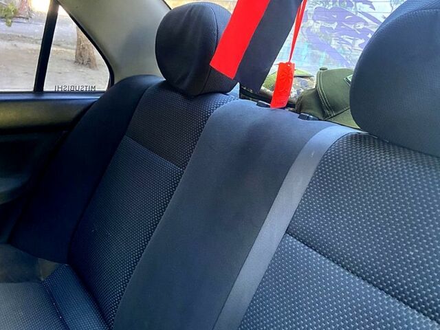Червоний Міцубісі Lancer, об'ємом двигуна 1.6 л та пробігом 0 тис. км за 4500 $, фото 2 на Automoto.ua