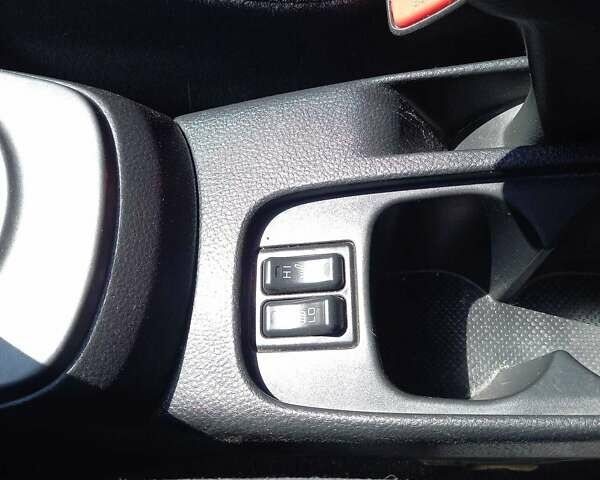 Червоний Міцубісі Lancer, об'ємом двигуна 1.6 л та пробігом 156 тис. км за 5200 $, фото 32 на Automoto.ua