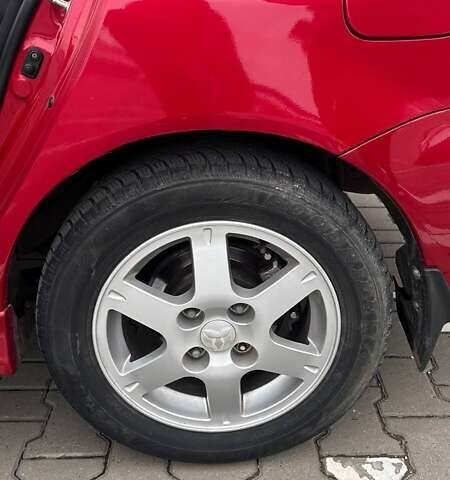 Красный Мицубиси Лансер, объемом двигателя 1.6 л и пробегом 176 тыс. км за 4300 $, фото 6 на Automoto.ua