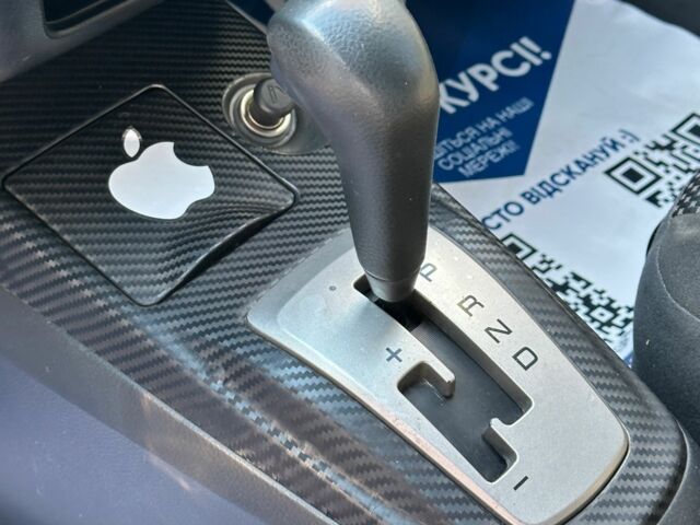 Красный Мицубиси Лансер, объемом двигателя 1.6 л и пробегом 230 тыс. км за 5300 $, фото 19 на Automoto.ua