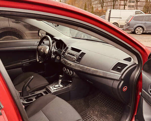 Міцубісі Lancer 2007 у Львові на Automoto.ua Червоний Міцубісі Lancer, об'ємом двигуна 2 л та пробігом 220 тис. км за 4300 $, фото 3 на Automoto.ua