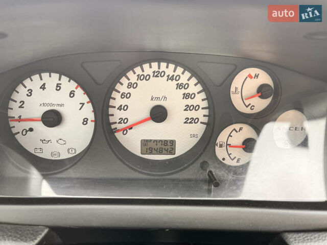 Червоний Міцубісі Lancer, об'ємом двигуна 1.6 л та пробігом 194 тис. км за 5500 $, фото 12 на Automoto.ua