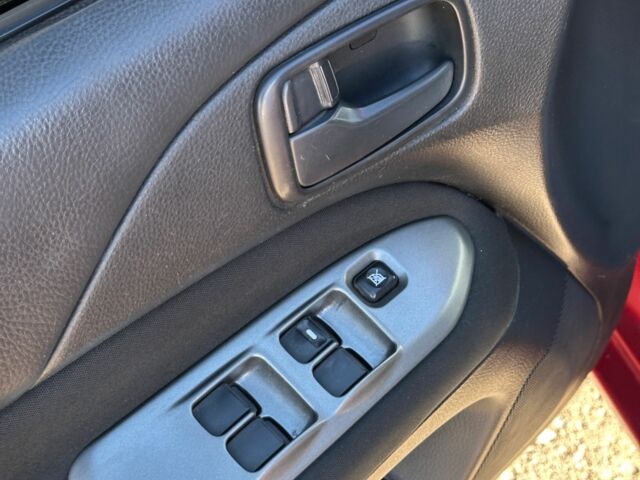 Красный Мицубиси Лансер, объемом двигателя 1.6 л и пробегом 230 тыс. км за 5300 $, фото 14 на Automoto.ua