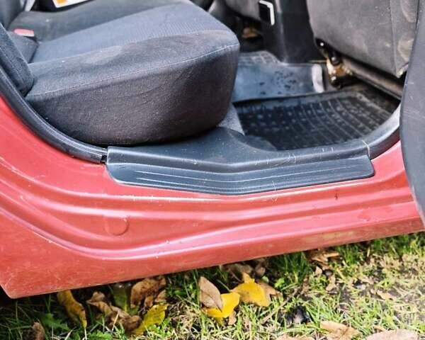 Красный Мицубиси Лансер, объемом двигателя 1.6 л и пробегом 214 тыс. км за 5000 $, фото 15 на Automoto.ua