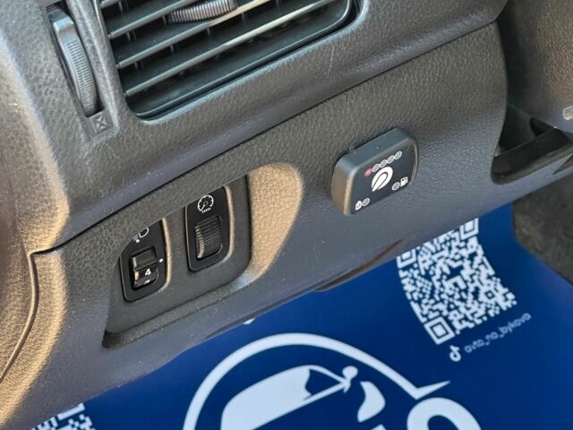 Красный Мицубиси Лансер, объемом двигателя 1.6 л и пробегом 230 тыс. км за 5300 $, фото 16 на Automoto.ua