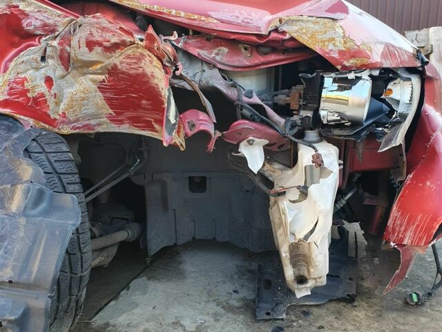 Красный Мицубиси Лансер, объемом двигателя 2 л и пробегом 406 тыс. км за 2750 $, фото 10 на Automoto.ua