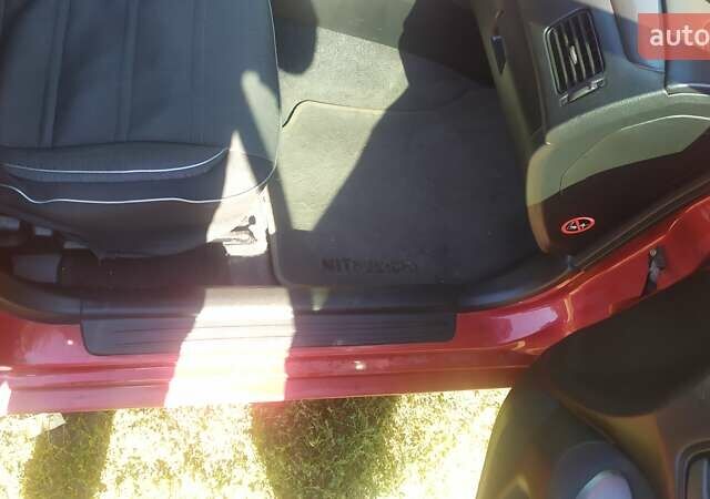 Червоний Міцубісі Lancer, об'ємом двигуна 1.58 л та пробігом 280 тис. км за 4300 $, фото 3 на Automoto.ua