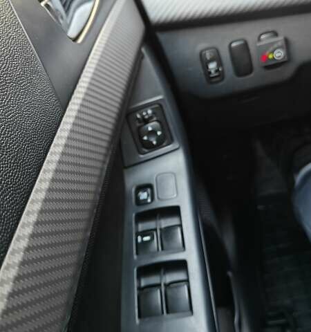 Міцубісі Lancer 2007 у Києві на Automoto.ua Червоний Міцубісі Lancer, об'ємом двигуна 2 л та пробігом 186 тис. км за 5600 $, фото 20 на Automoto.ua