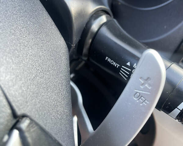 Червоний Міцубісі Lancer, об'ємом двигуна 2 л та пробігом 179 тис. км за 6499 $, фото 8 на Automoto.ua