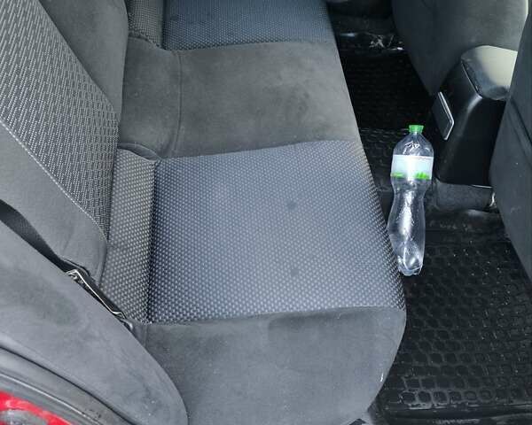 Червоний Міцубісі Lancer, об'ємом двигуна 1.58 л та пробігом 140 тис. км за 6000 $, фото 34 на Automoto.ua