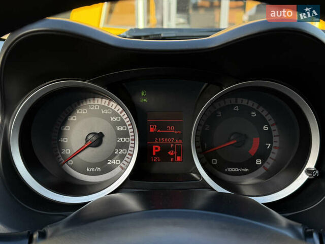 Червоний Міцубісі Lancer, об'ємом двигуна 2 л та пробігом 215 тис. км за 6500 $, фото 21 на Automoto.ua