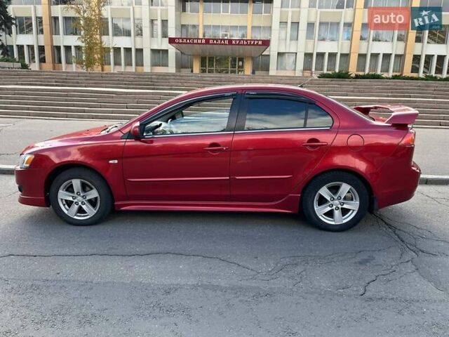 Мицубиси Лансер 2008 в Николаеве на Automoto.ua Красный Мицубиси Лансер, объемом двигателя 1.5 л и пробегом 120 тыс. км за 7000 $, фото 7 на Automoto.ua