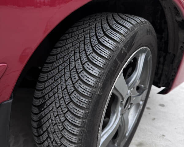 Красный Мицубиси Лансер, объемом двигателя 1.6 л и пробегом 276 тыс. км за 4550 $, фото 9 на Automoto.ua