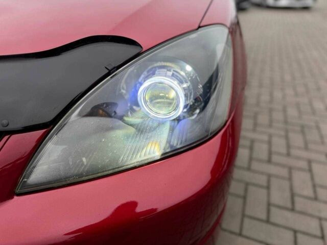 Красный Мицубиси Лансер, объемом двигателя 1.6 л и пробегом 215 тыс. км за 4500 $, фото 1 на Automoto.ua