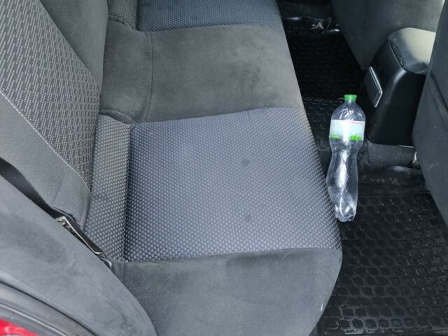 Червоний Міцубісі Lancer, об'ємом двигуна 1.6 л та пробігом 140 тис. км за 6000 $, фото 16 на Automoto.ua