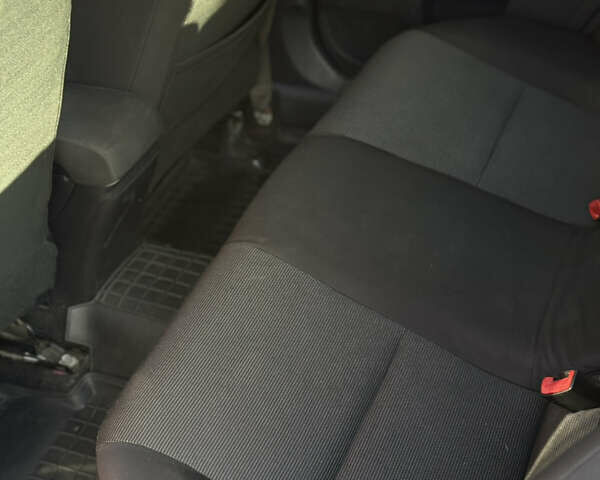 Червоний Міцубісі Lancer, об'ємом двигуна 2 л та пробігом 215 тис. км за 6500 $, фото 12 на Automoto.ua