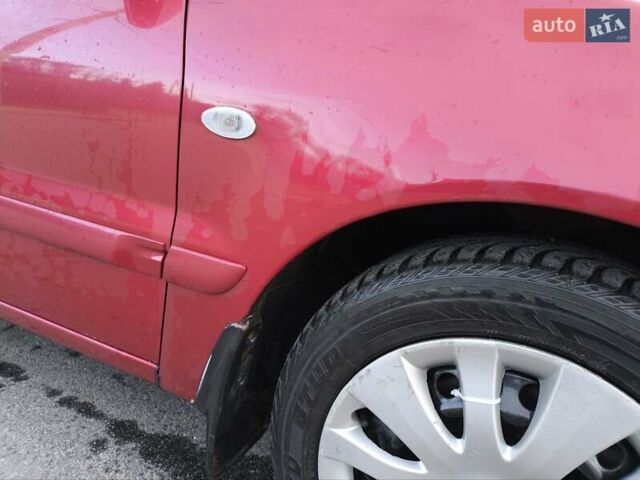 Червоний Міцубісі Lancer, об'ємом двигуна 1.58 л та пробігом 140 тис. км за 6000 $, фото 11 на Automoto.ua