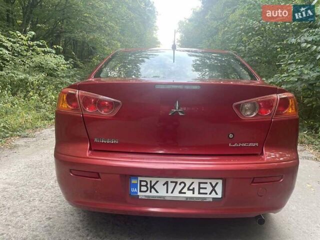 Красный Мицубиси Лансер, объемом двигателя 1.5 л и пробегом 124 тыс. км за 7100 $, фото 8 на Automoto.ua