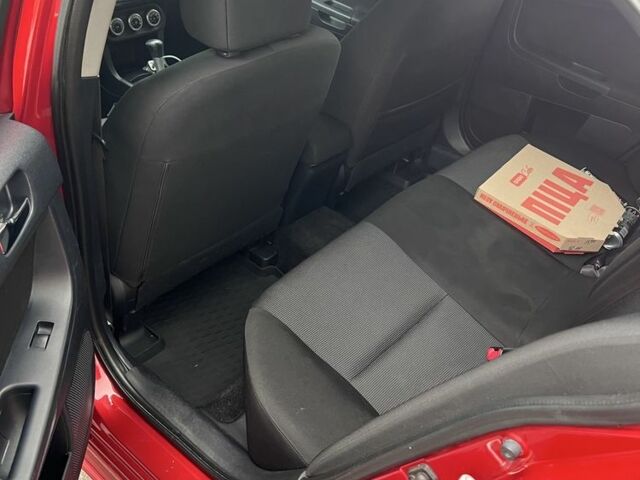 Червоний Міцубісі Lancer, об'ємом двигуна 2 л та пробігом 240 тис. км за 4900 $, фото 5 на Automoto.ua