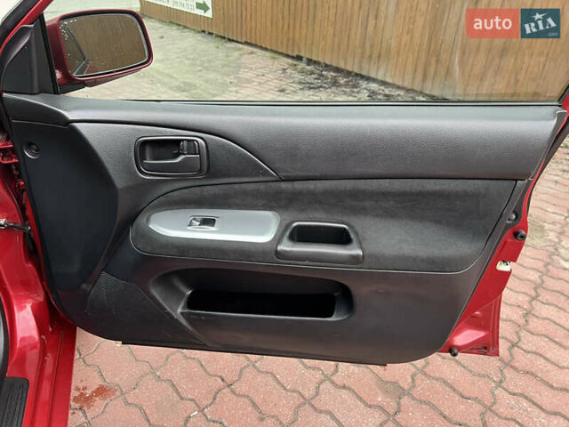 Міцубісі Lancer 2009 у Вінниці на Automoto.ua Червоний Міцубісі Lancer, об'ємом двигуна 1.58 л та пробігом 133 тис. км за 6750 $, фото 27 на Automoto.ua