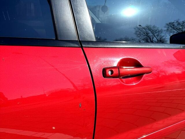 Червоний Міцубісі Lancer, об'ємом двигуна 1.6 л та пробігом 143 тис. км за 7000 $, фото 10 на Automoto.ua