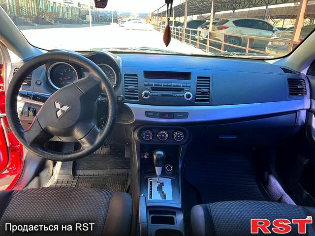 Червоний Міцубісі Lancer, об'ємом двигуна 1.5 л та пробігом 250 тис. км за 6000 $, фото 1 на Automoto.ua