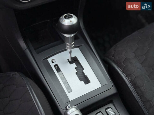 Червоний Міцубісі Lancer, об'ємом двигуна 2.36 л та пробігом 175 тис. км за 7999 $, фото 16 на Automoto.ua