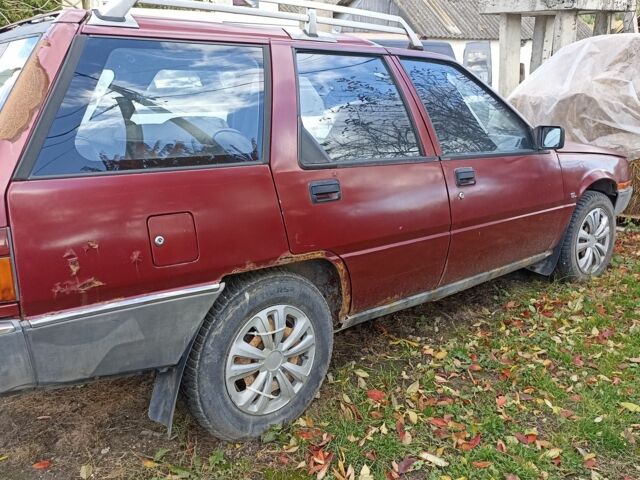 Міцубісі Lancer 1986 у Тернополі на Automoto.ua Червоний Міцубісі Lancer, об'ємом двигуна 1.8 л та пробігом 444 тис. км за 699 $, фото 3 на Automoto.ua