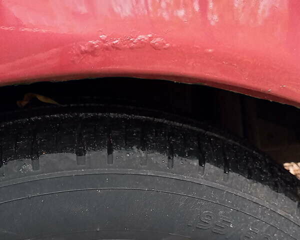 Красный Мицубиси Лансер, объемом двигателя 1.6 л и пробегом 217 тыс. км за 3750 $, фото 10 на Automoto.ua