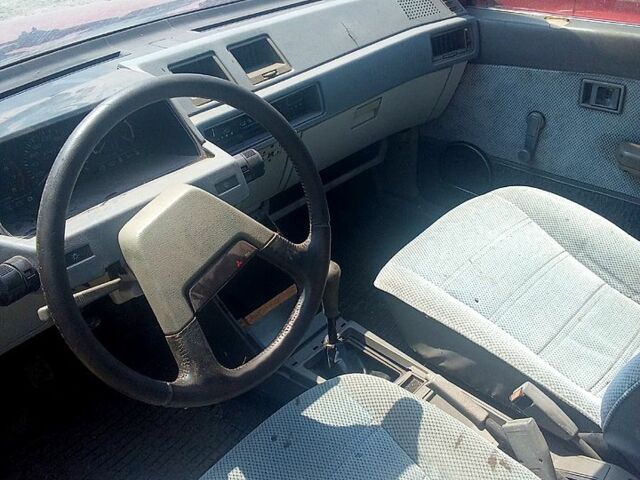 Міцубісі Lancer, об'ємом двигуна 1.4 л та пробігом 100 тис. км за 850 $, фото 3 на Automoto.ua