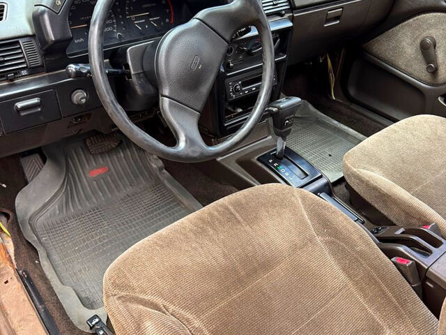 Міцубісі Lancer, об'ємом двигуна 1.5 л та пробігом 360 тис. км за 650 $, фото 7 на Automoto.ua