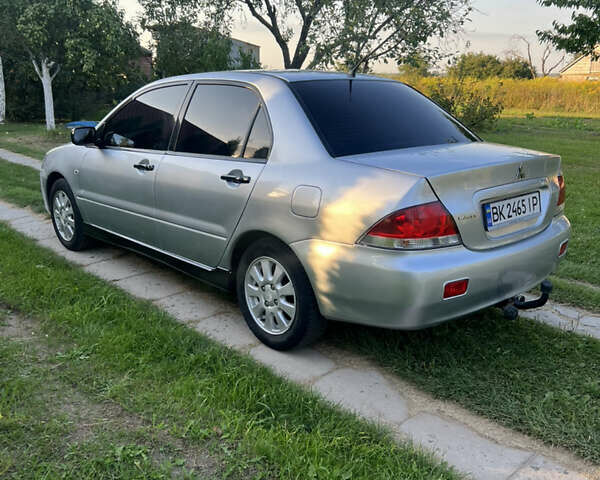 Мицубиси Лансер, объемом двигателя 1.6 л и пробегом 292 тыс. км за 4300 $, фото 5 на Automoto.ua