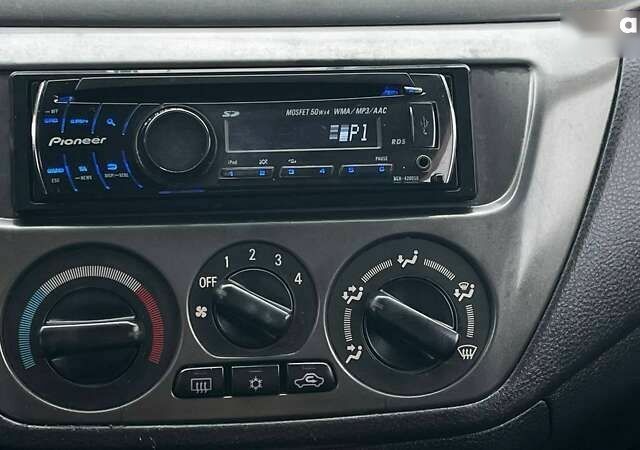 Мицубиси Лансер, объемом двигателя 1.6 л и пробегом 262 тыс. км за 3999 $, фото 20 на Automoto.ua