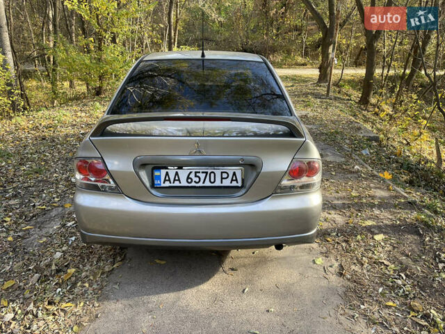 Мицубиси Лансер, объемом двигателя 2 л и пробегом 257 тыс. км за 4350 $, фото 7 на Automoto.ua