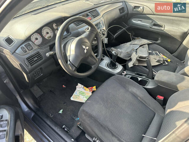 Міцубісі Lancer, об'ємом двигуна 1.6 л та пробігом 200 тис. км за 999 $, фото 4 на Automoto.ua