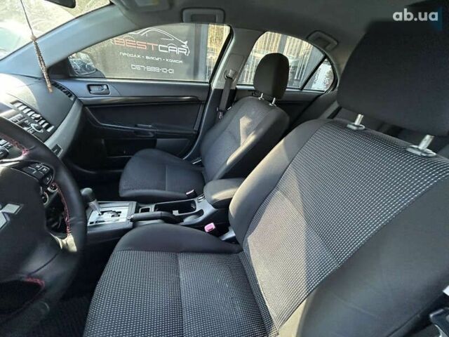 Міцубісі Lancer, об'ємом двигуна 2 л та пробігом 250 тис. км за 8400 $, фото 16 на Automoto.ua
