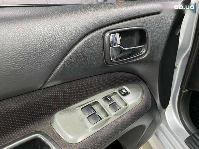 Міцубісі Lancer, об'ємом двигуна 0 л та пробігом 303 тис. км за 5990 $, фото 17 на Automoto.ua