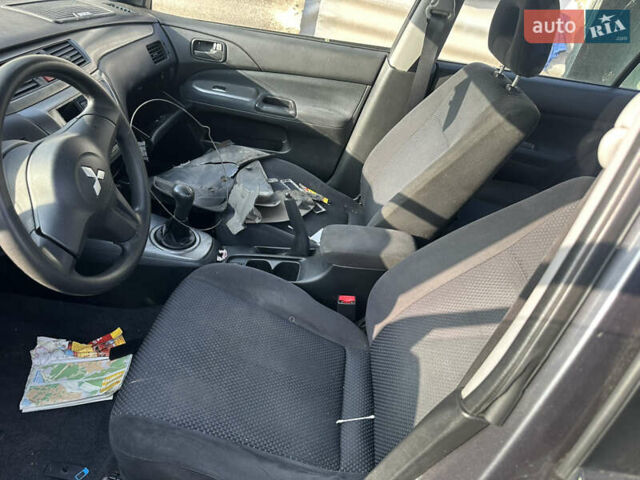 Міцубісі Lancer, об'ємом двигуна 1.6 л та пробігом 200 тис. км за 999 $, фото 5 на Automoto.ua