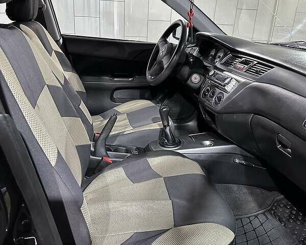 Міцубісі Lancer, об'ємом двигуна 1.6 л та пробігом 245 тис. км за 4300 $, фото 9 на Automoto.ua