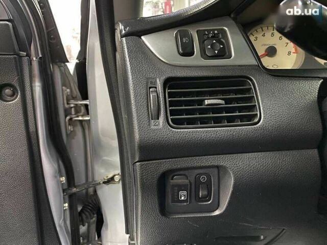 Міцубісі Lancer, об'ємом двигуна 0 л та пробігом 303 тис. км за 5990 $, фото 18 на Automoto.ua